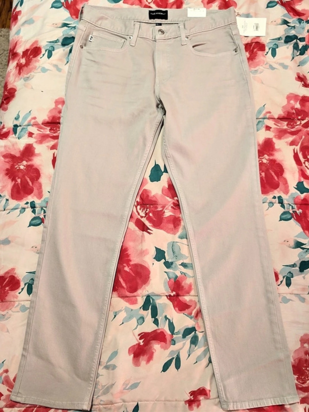 Free Assembly Slim Jeans in Light Gray